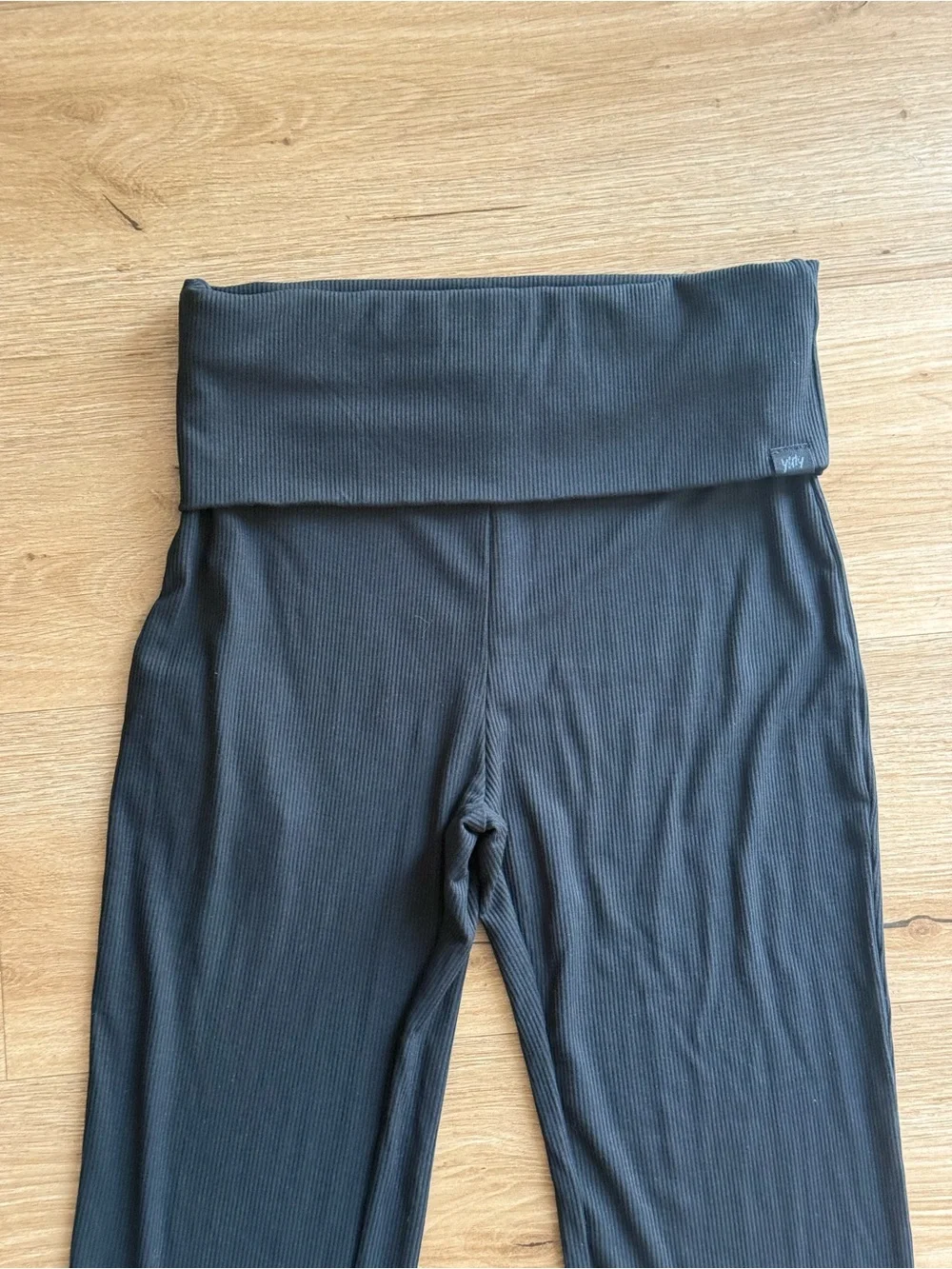 YITTY Black Soft Ribbed Fold-Over Flared  Pants- XS